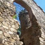 Sztuczne ruiny zamku na Grodnej