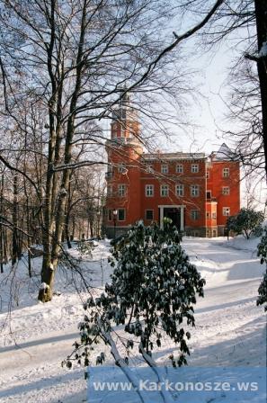Pałac Paulinum zimą