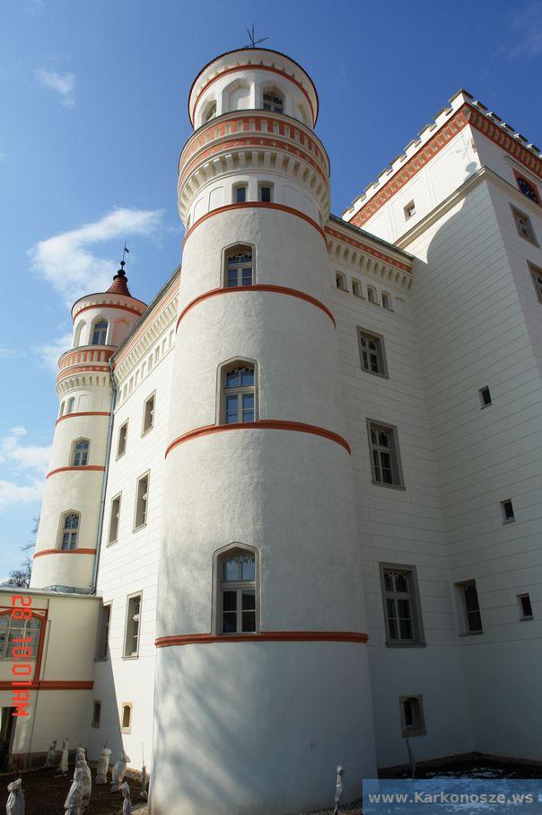 Pałac w Wojanowie perła regionu