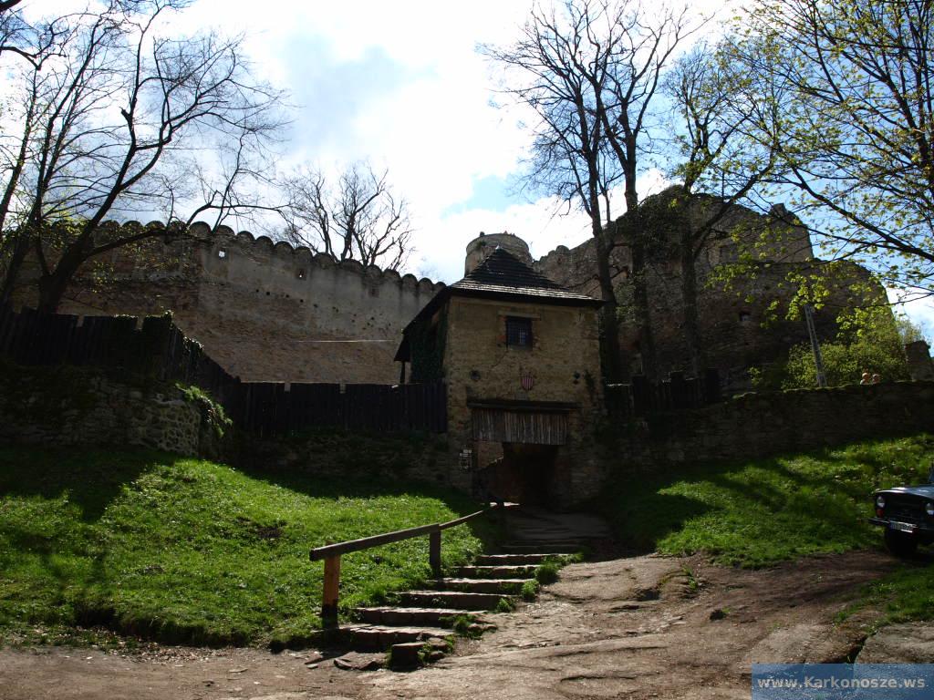 Wejście do zamku